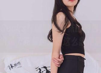BoBoSocks袜啵啵 - 小沫的图包，裸足的意识流，花絮版就是这么随便洒脱。