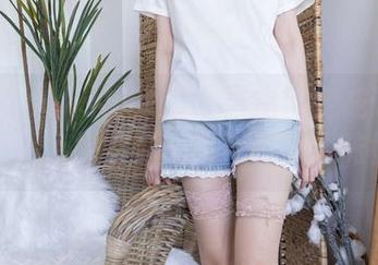 BoBoSocks袜啵啵 - 当指甲变成话题：小甜豆黑色指甲油原图合集，趣味横生！