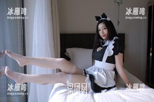 GIRLT果团网 - 裴希西的御姐作品更新，麻烦你别再诱惑我了…