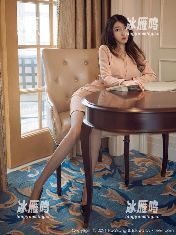 HuaYang花漾-尤妮丝 HuaYang花漾 - 尤妮丝的灰丝,美图合集,敢问这和照妖镜有什么关系?