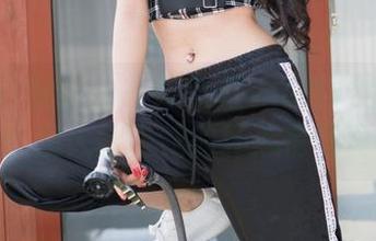 MiStar魅妍社 - 陈雅漫VICKY的自拍集：没人能拒绝的坏心情写真