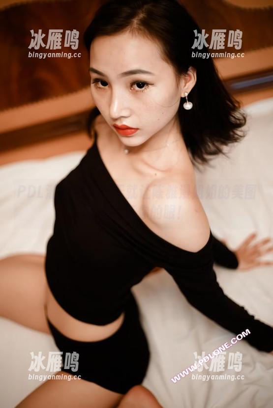 PDL潘多拉 - 今天就让陈雅漫姐姐的美图图集点亮你的眼！