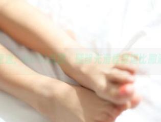 图包速递：ROSI美腿，腿部光滑程度堪比撒满了蜡