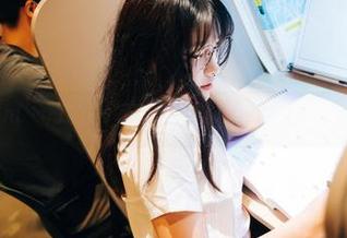 Sonson(손손)的JK写真集，是时候下载点乐趣出门啦！