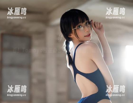 Tomoyo酱 看!Tomoyo酱在办公室里的美图,谁敢说没趣?