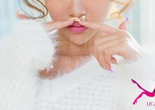 UGirls尤果网 - 曼妮儿的毛衣全纪录：看完你会想下载网盘！