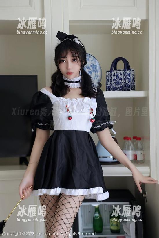 Xiuren秀人网-sibyl是女巫 Xiuren秀人网 - Sibyl的浴缸,图片里那份湿润难以忘怀
