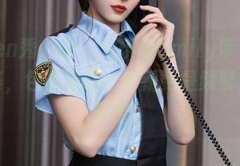 Xiuren秀人网 - 大琪琪Emily带来的圣诞合集，包袱满满，更新更是频繁，不看可惜！
