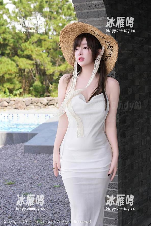 Xiuren秀人网 - 精选：颜浅浅Cindy的毛衣，秋冬必备的柔软时光
