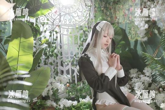 更新！asagiriai(爱ちゃん)的巫女套图，这甩头发的姿势，让我了无诗意…