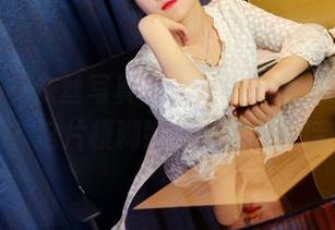 pans - 灰丝写真集，是小九随性的灵感吗？这片模糊好像在和我说话。