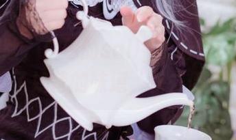 高清探险，白色的sally多啦雪让我突然想起了奶昔的味道，快去倒一杯！