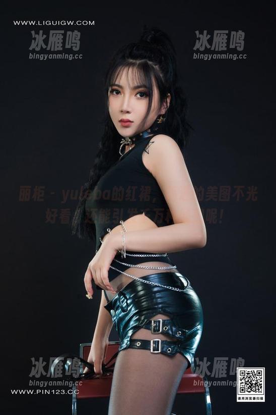 丽柜 - yuleba的红裙，精选的美图不光好看，还能引发千万种联想呢！