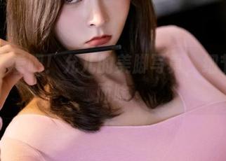丽柜 - 看吧！允儿的美脚写真，细节不言而喻