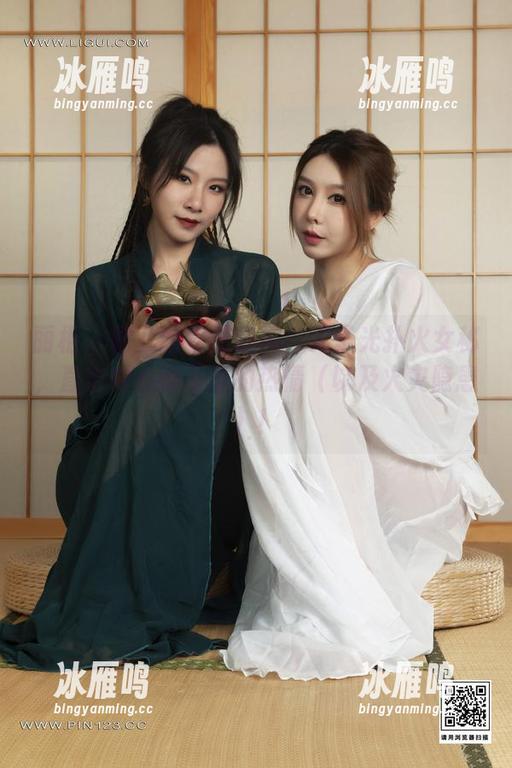 丽柜 - 敏儿的套图快闪：无圣光扑火女秘，直击内心最深处的热情（以及火灾隐患）！
