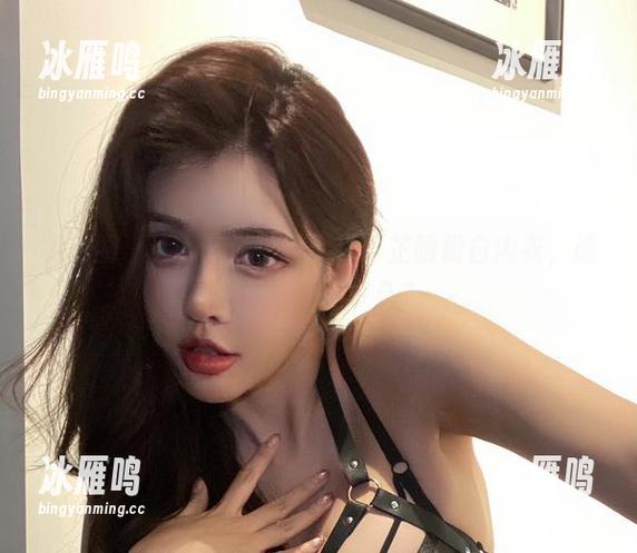 微密圈 - 话不多说，原图！于芷晴粉白内衣，谁还在意穿了多久？
