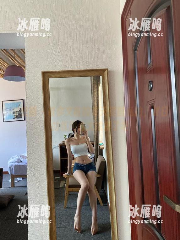 微密圈 - 看你文茜的夏天原图私拍，夏日的氛围也太浓厚了吧