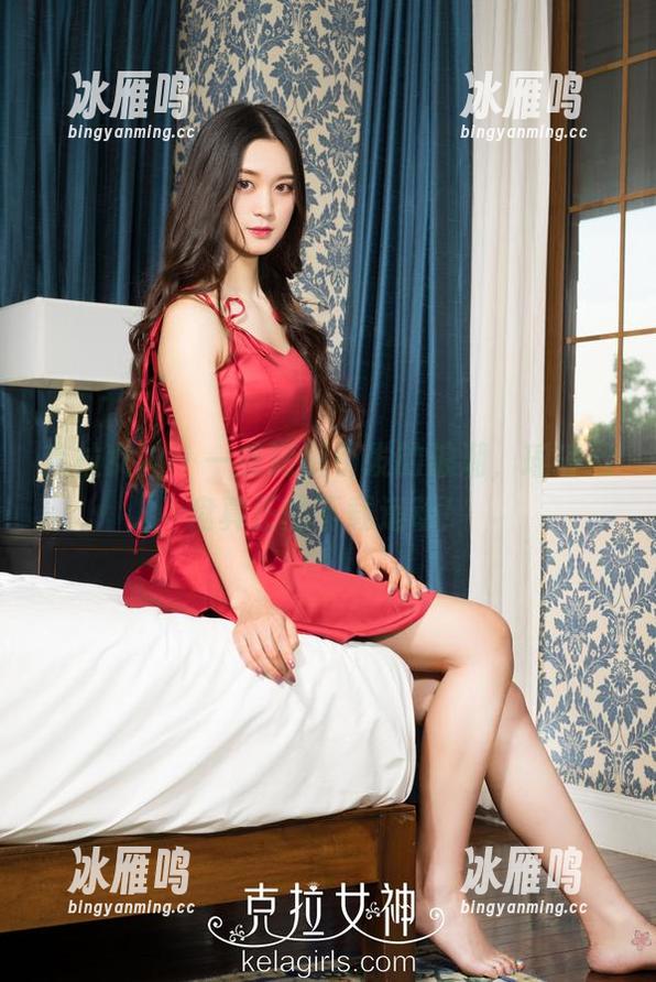 克拉女神-瑶瑶 克拉女神 - 一条短裤引发的浪潮,瑶瑶网盘真正的下载运动!