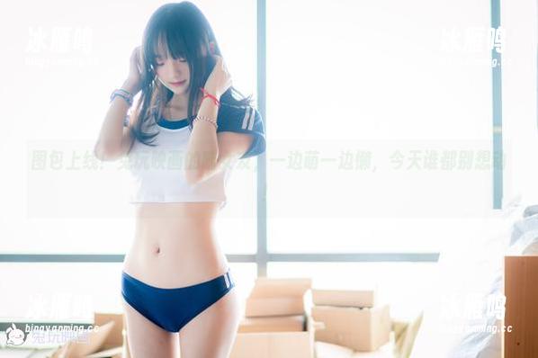 图包上线！兔玩映画的喵女友，一边萌一边懒，今天谁都别想动！