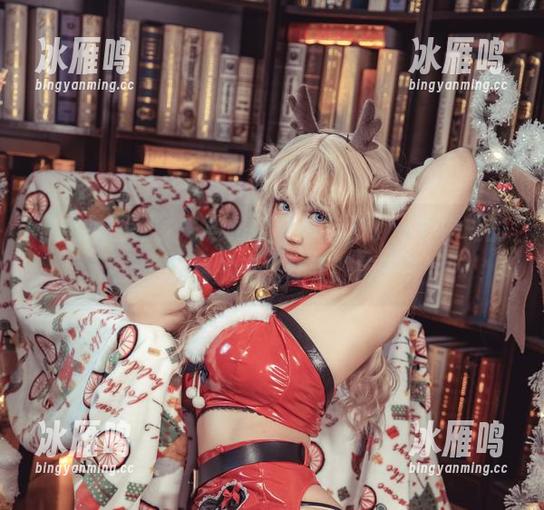黑枪呆图册，冬马路纱带你走入了一个模糊的次元，无解的姿态让我眼前一亮！
