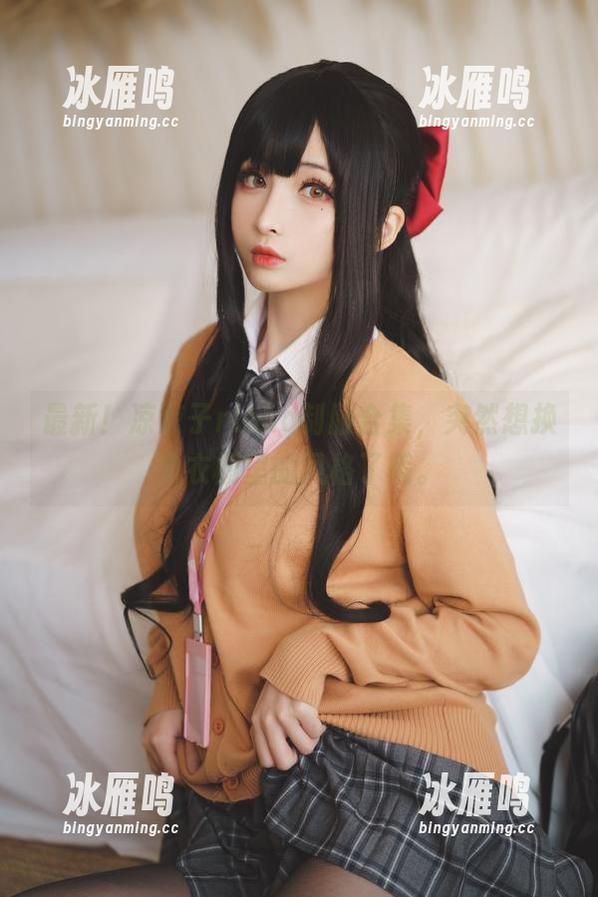 最新！凉凉子rioko制服合集，突然想换个衣橱里的风格了呢。
