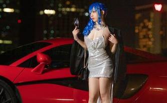 千寻大人的白裙写真：站得稳么？这裙子不会突然飞出去吧！