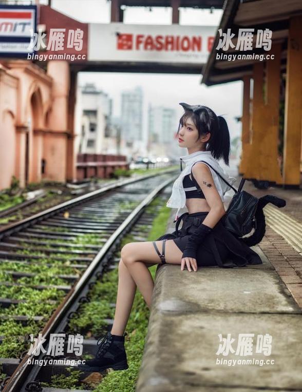 南桃Momoko的私房，原图里的阿米娅：皮肤比我的新护肤品还好！