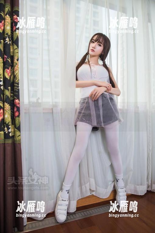 头条女神 - 总有人说JK太傻，周思超的壁纸合集让我改变主意