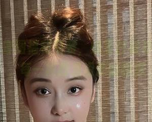 微密圈 - 套图福利来袭，奶雯白衬衫让人心痒，每一帧都是资源的诱惑