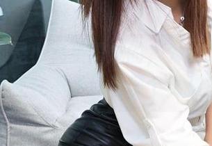 这资源都是小女巫露娜的，为什么我的眼睛还在不断追着那个女孩？