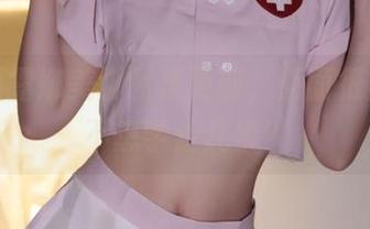 小女巫露娜美脚图集更新，画面很美，想不想学走几步？