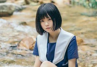 小野妹子w的白裙集锦，图片像云雾，一阵风就过了。