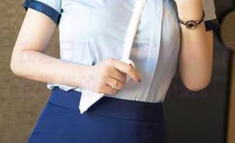 尤蜜荟 - 在妲己Toxic的教室，高清图册里漫步的感觉真不错。