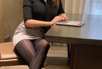 微密圈 - 张思允带来的修女形式，别致，也有点禁欲…