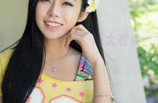 推女神 - 佟蔓与学妹，两大看点，不见不散
