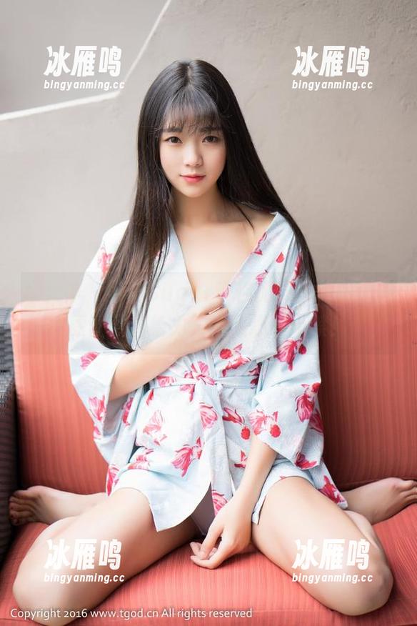 推女神 - 梁莹Sugar带你游户外，福利和原图双重给力，让人忍俊不禁！