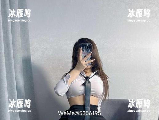微密圈 - 桃沢樱呀说：为何红丝束带让我的写真集更佳？（提示：真的不只是颜色）