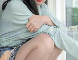梦丝女神 - 玥玥，你确定你分享的只是个“白色空间”？这一切都是白色的吗？