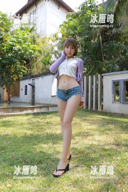 模范学院 - 教室里的美丽：朱可儿Flower的作品让人留连，别忘了下载哦！