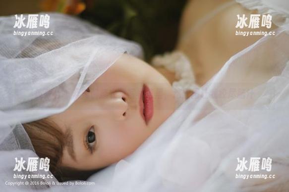 波萝社 - 夏美酱连衣裙写真集里，这原图让我绞尽脑汁