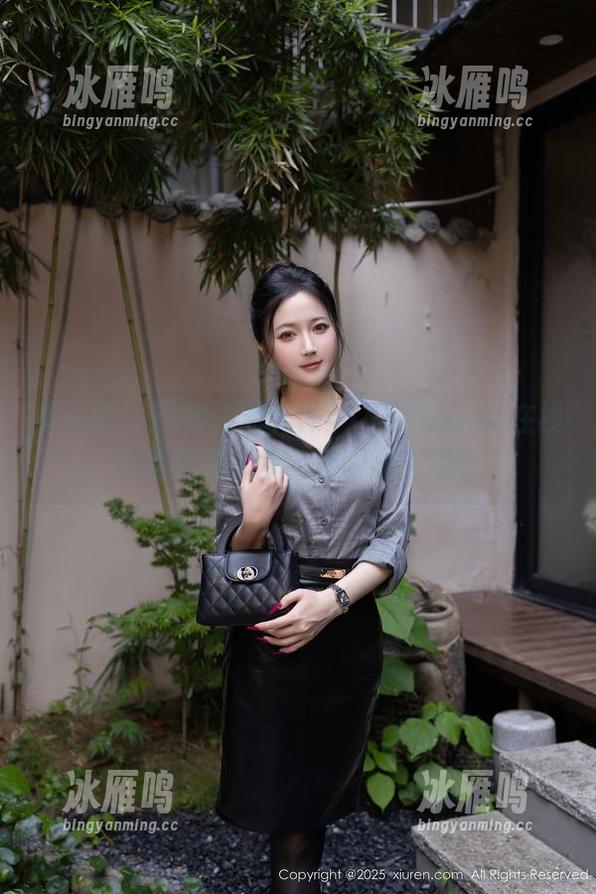 秀人网-媃柔rourou 秀人网 - 秒变泳池女神!媃柔rourou在线高清泳衣特辑,涨姿势了吧?