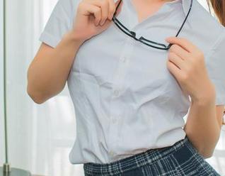 秀人网 - 安妮Tess的厨娘美图合集，究竟哪道菜引发了灵感？