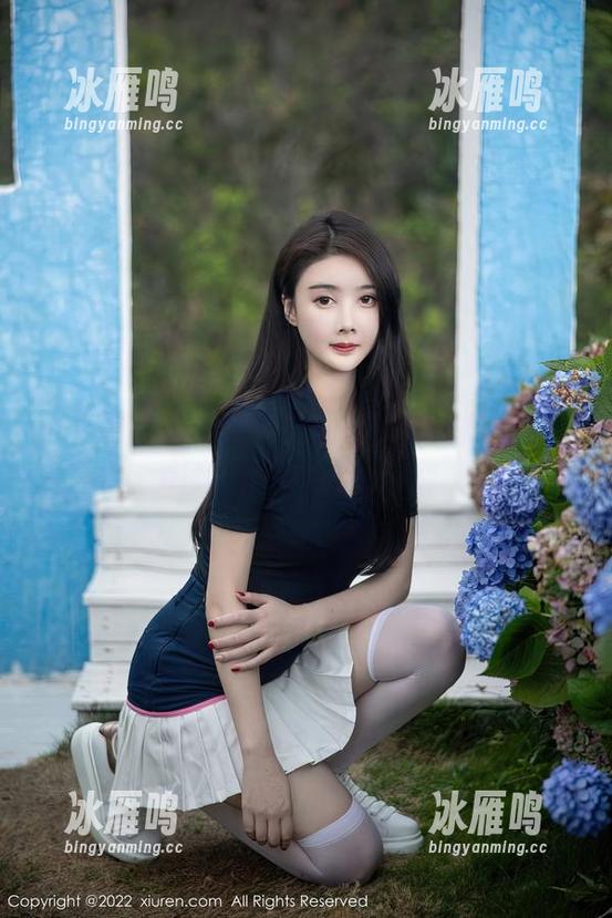 秀人网 - 小兔纯纯的油亮，高清得足以meltingyourheart。
