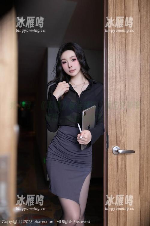 秀人网 - 《厨娘》最佳精选，林文文神奇炼厨，土豆也能飞!