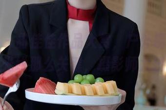 秀人网 - 甜佳佳作品大赏，户外摄影，没想到光线那么关键，摄影师太拼了。