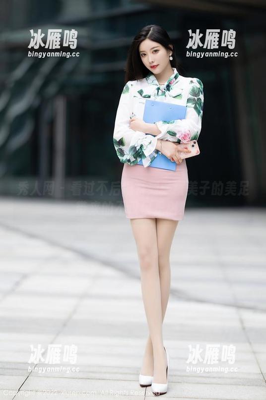 秀人网 - 看过不后悔系列：糯美子的美足带来的不仅仅是甜！