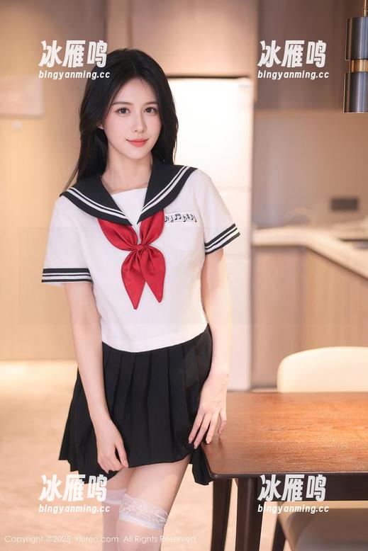 秀人网 - 这作品太生动，陈念灵Vickyao的女孩在屏幕那头似乎要跳出来——小心点！