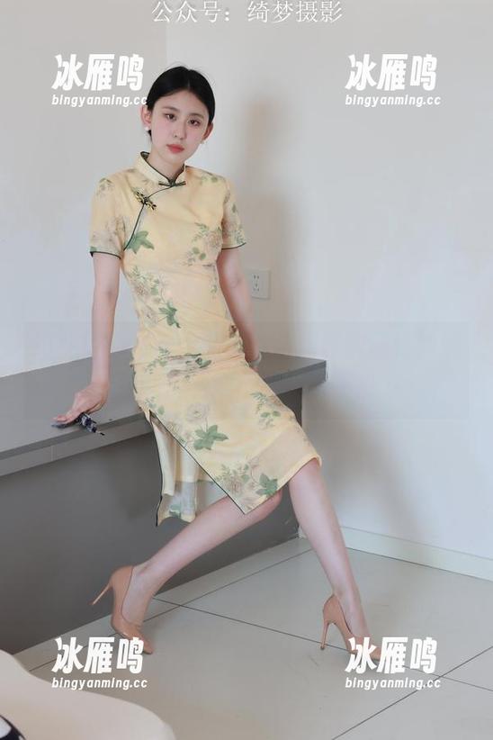 绮梦摄影 - 瑜伽的静谧与露露的随性，这组图集，别说，我说不出
