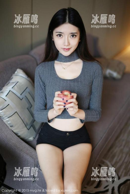 美媛馆 - 当红裙邂逅无圣光，王馨瑶这波操作谁能顶得住？