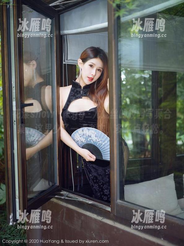 花漾show - Egg_尤妮丝的校园写真合集，这里少了一点书本，多了点轻松。